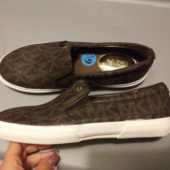 NWOT Michael Kors Keaton Slip On Sneakers 6.5 - Picture 2 of 3